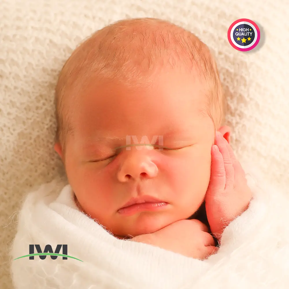 Newborn-Baby-Retouching-Service-Sample-Image-Baby Skin Smoothing1