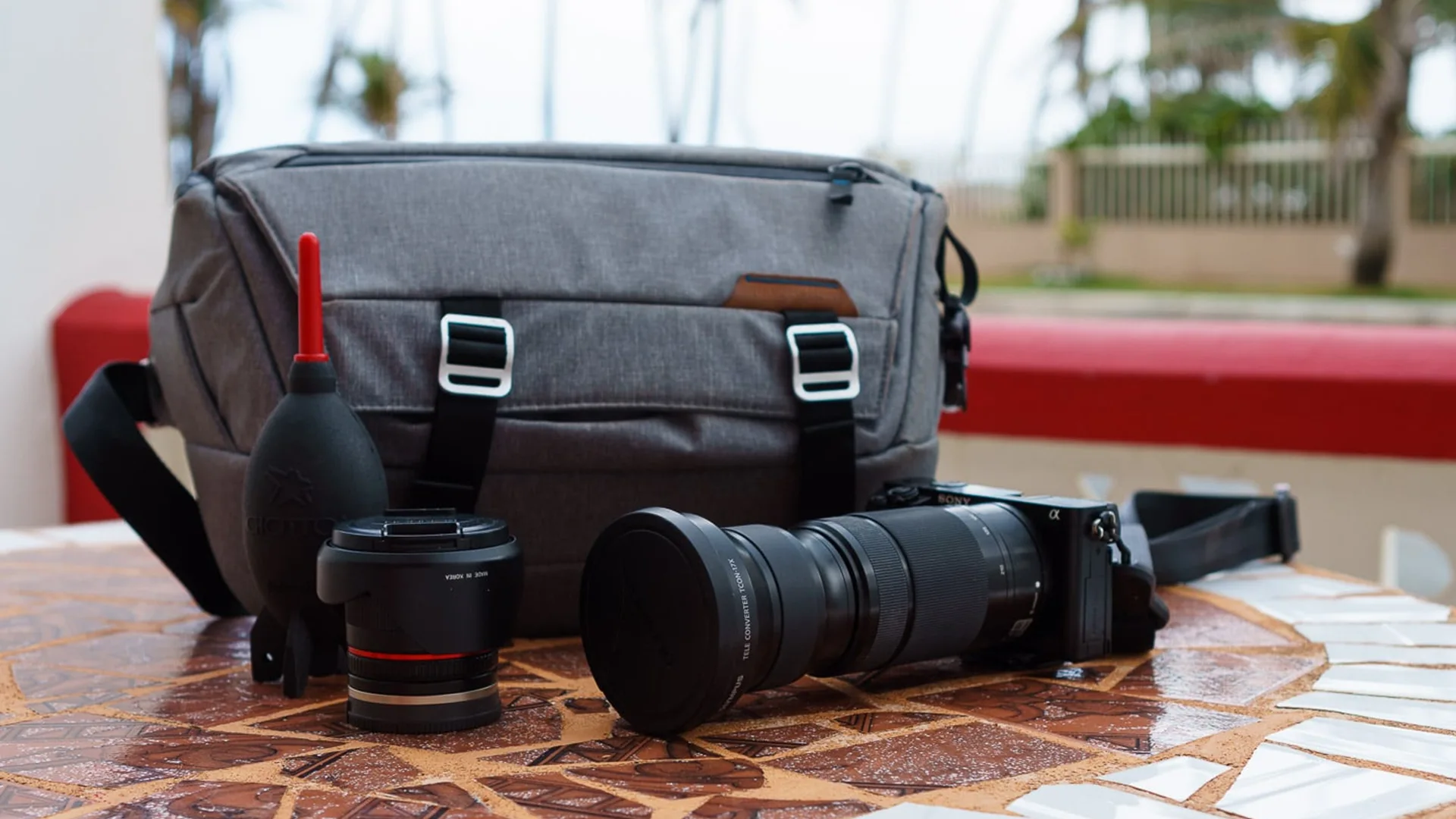 The Ultimate Guide to Choosing the Best Camera Handbags