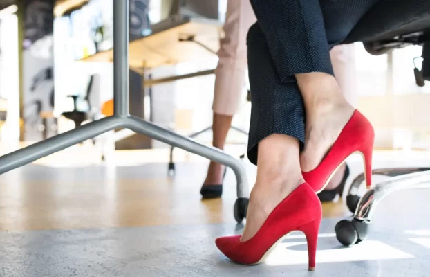 How to Choose the Perfect Business Casual Women Shoes for Your Wardrobe