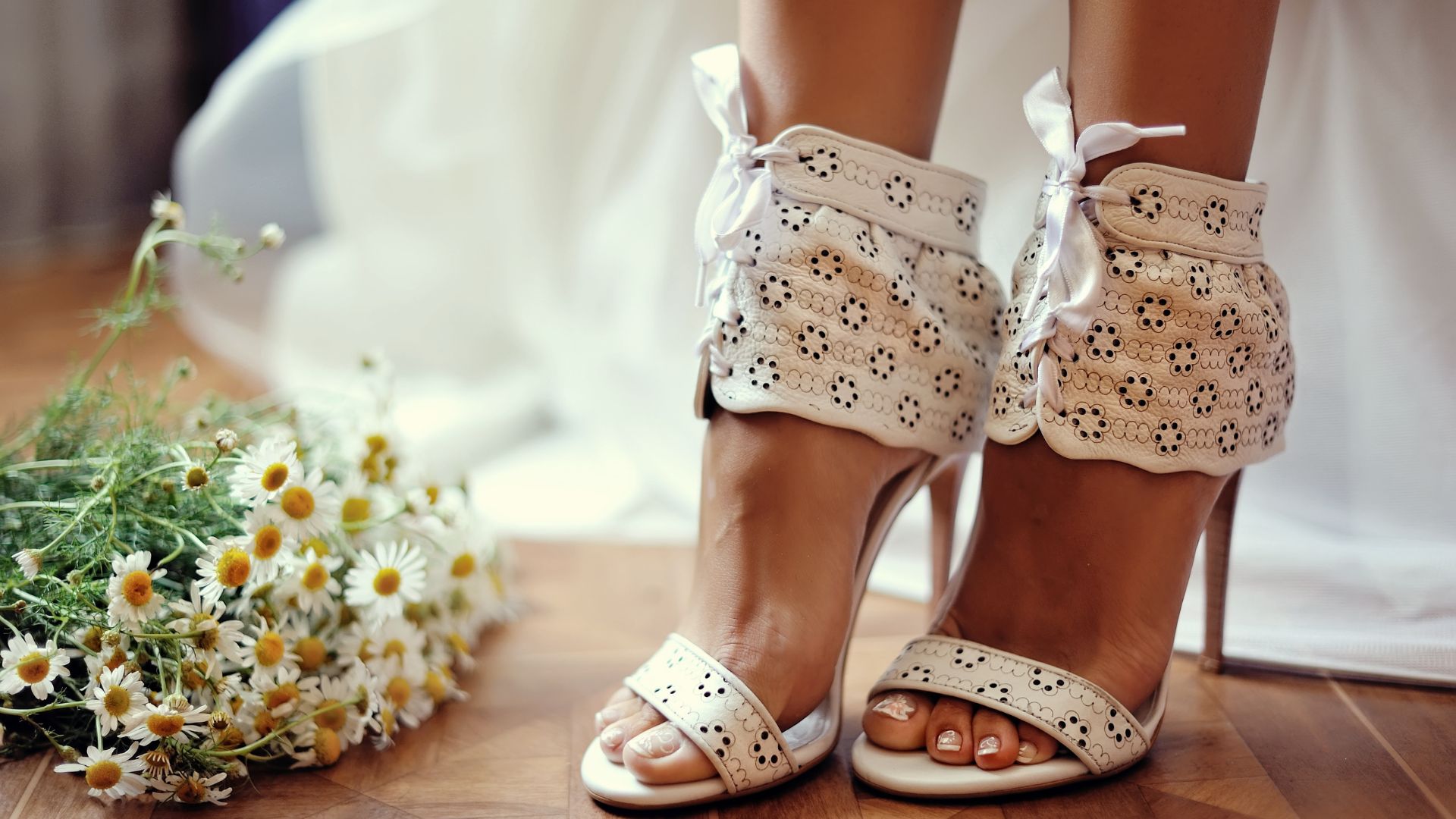 Best Comfortable Wedding Shoes for Brides: Elegant and Pain-Free Options