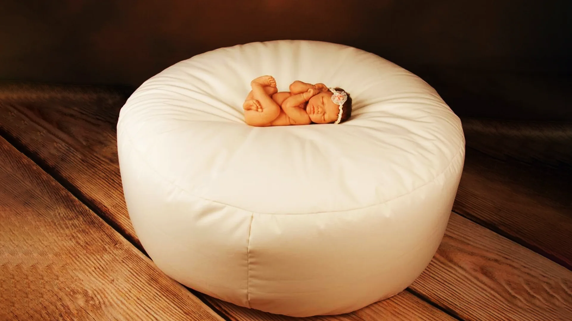 Infant Photography Bean Bag: The Perfect Tool for Comfortable Baby Photoshoots