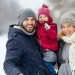 Winter Family Photo Color Schemes Featured Image