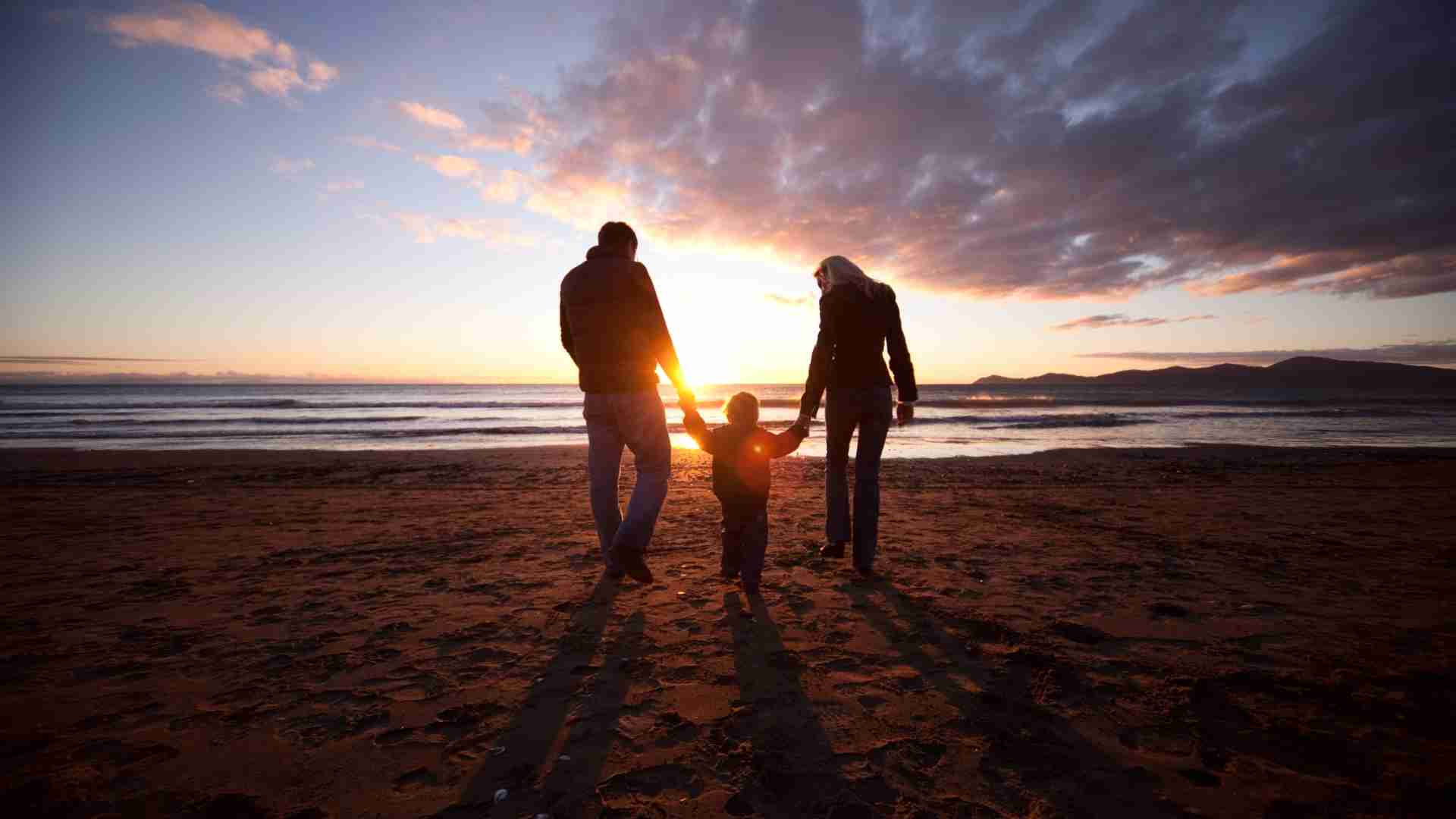 High-End Family Portrait Retouching Service for Photographers & Studios